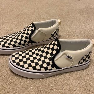 checkerd vans youth size 5